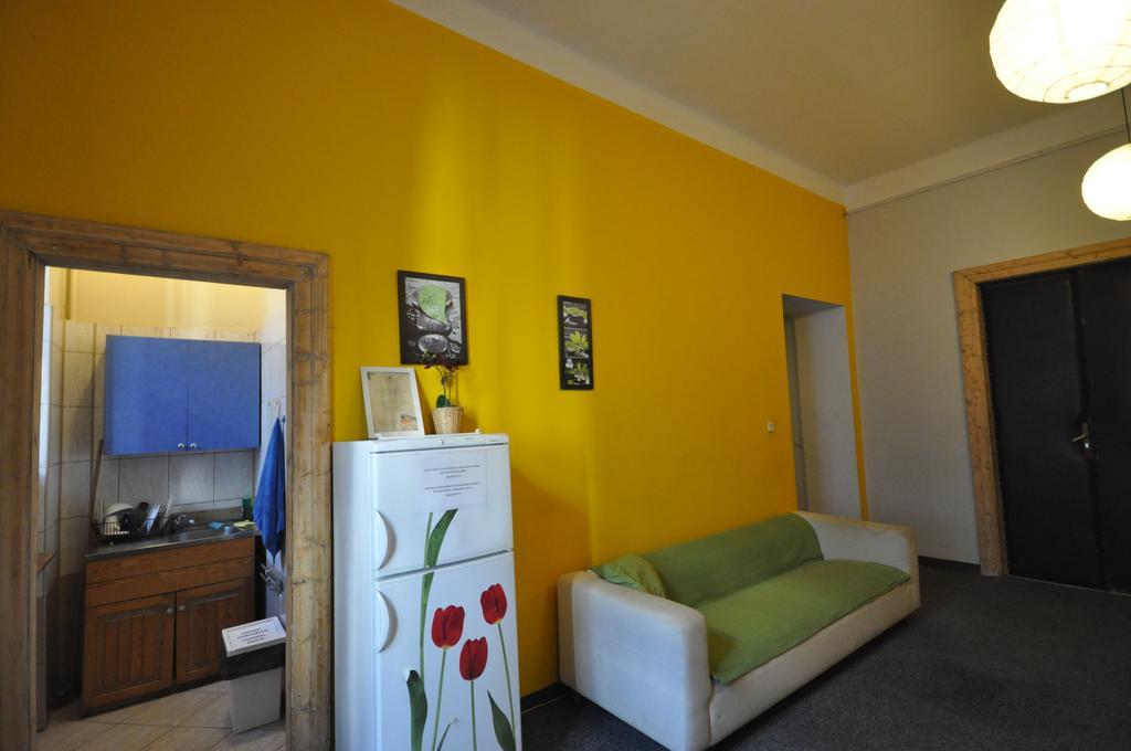 קרקוב Hostel Yellow מראה חיצוני תמונה
