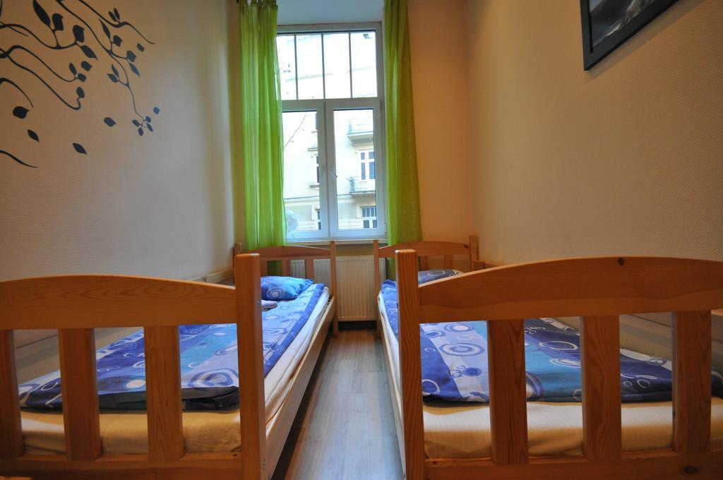 קרקוב Hostel Yellow מראה חיצוני תמונה